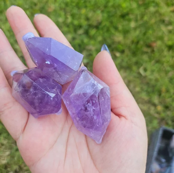 3 amethyst double points - Picture 4 of 5